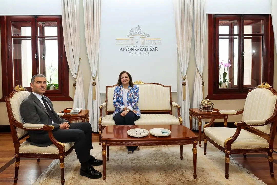 Afyonkarahisar Belediye Başkanı Burcu Köksal, Valimiz Dr. Naci Aktaş’ı Ziyaret Etti