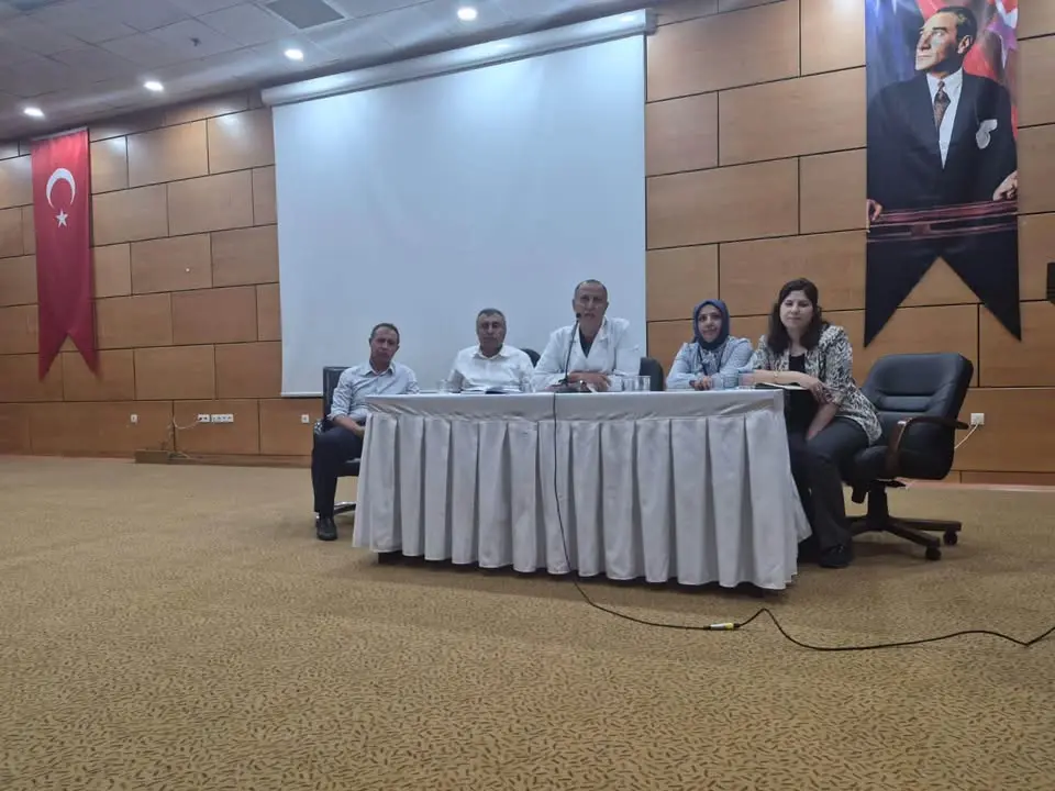 Afyonkarahisar Devlet Hastanesi'nden Temizlik Personelleri İle İstişare Toplantısı