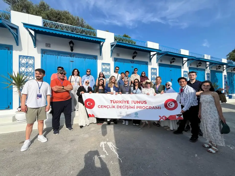 Afyonkarahisar Gençlik ve Spor İl Müdürlüğü'nden Tunus Gezisi Katılımı