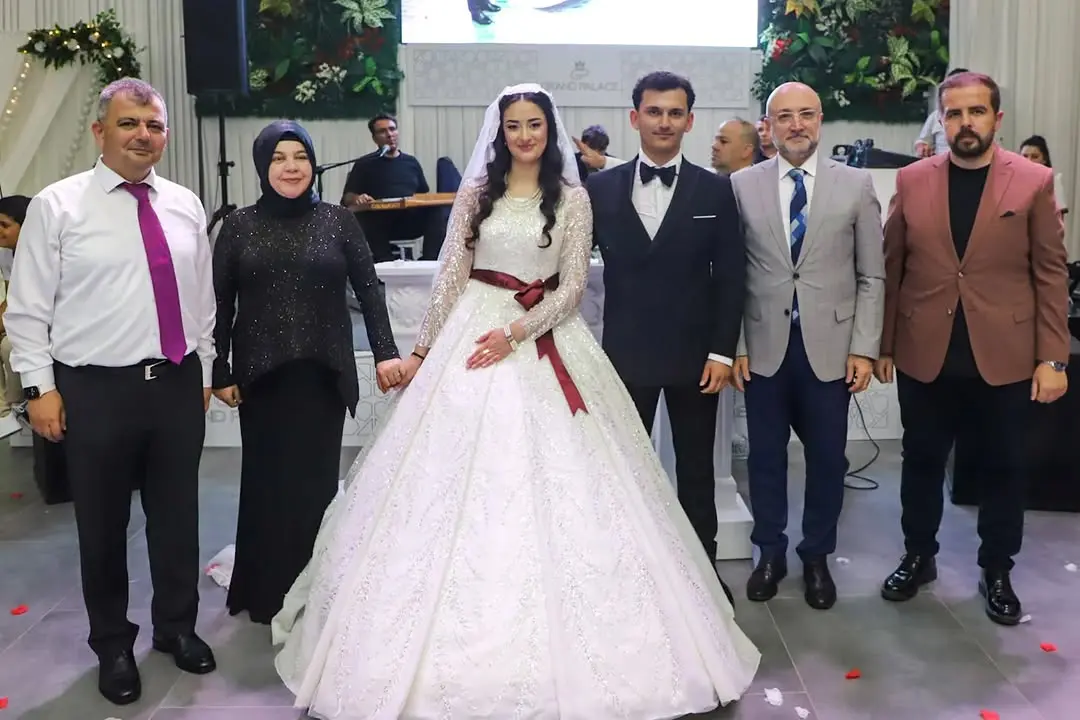AK Parti Afyonkarahisar İl Başkanlığı'ndan Düğün Cemiyeti Katılımı
