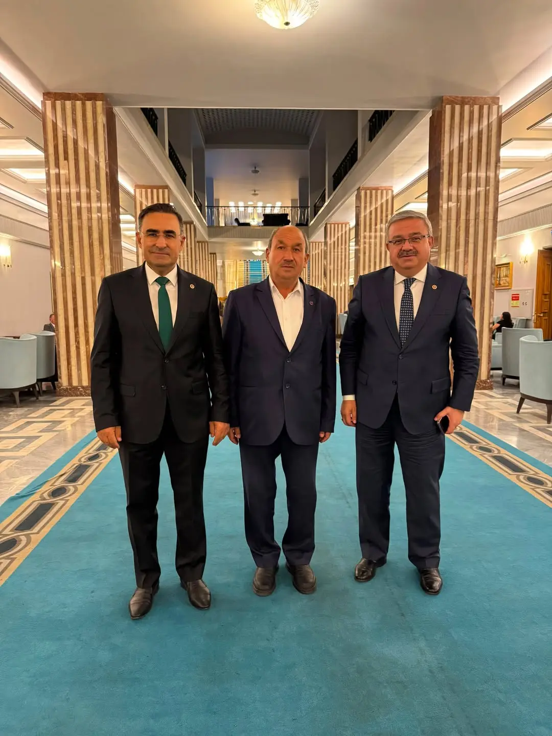 Ak Parti Milletvekili Hasan Arslan, İscehisar Seydiler Belediye Başkanı Adem Tokdemir'i TBMM'de Misafir Etti