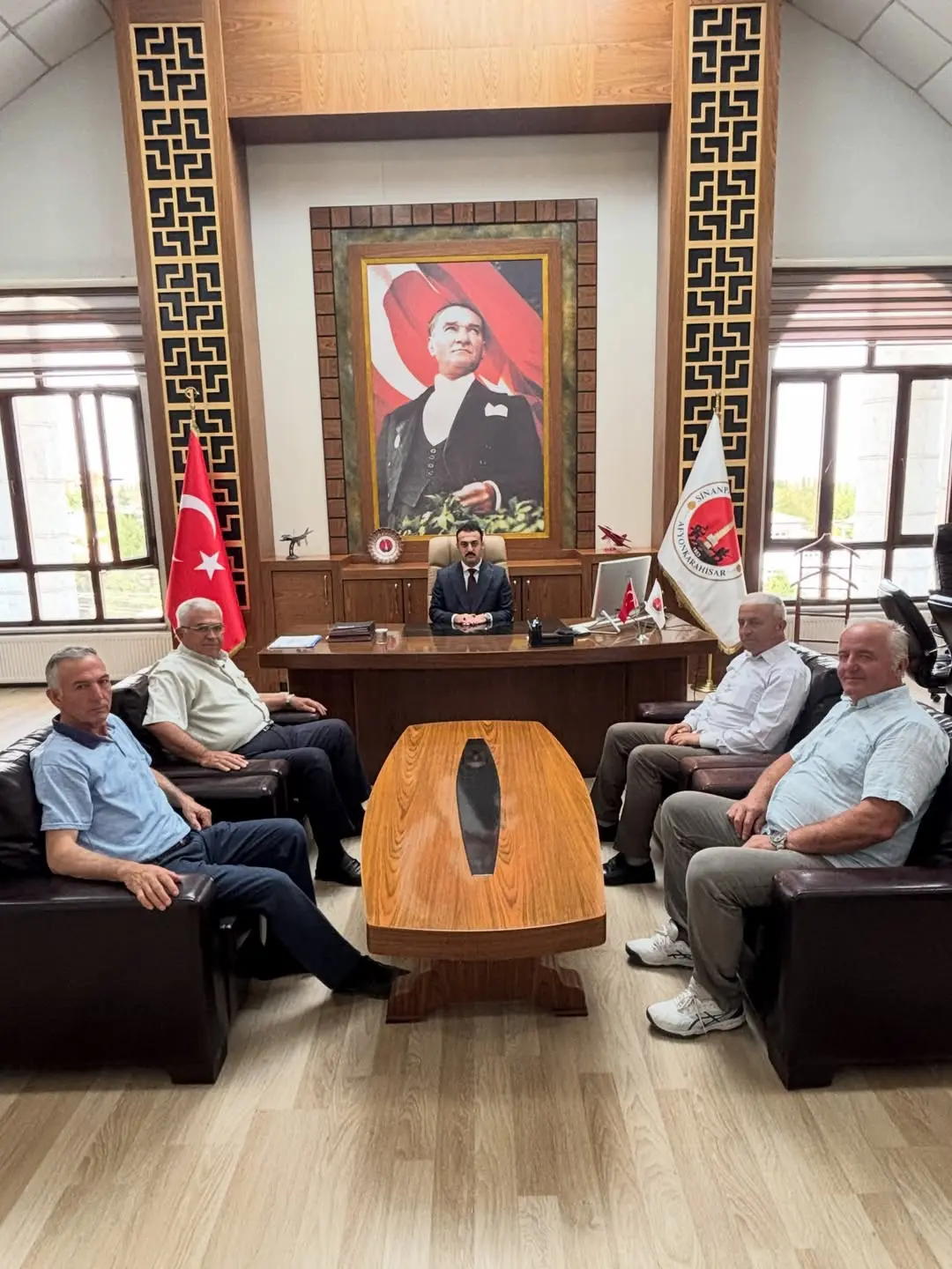 Akparti İlçe Başkanı İsmail AKTÜRK, Kaymakam Bünyamin MİROĞLU'nu Ziyaret Etti