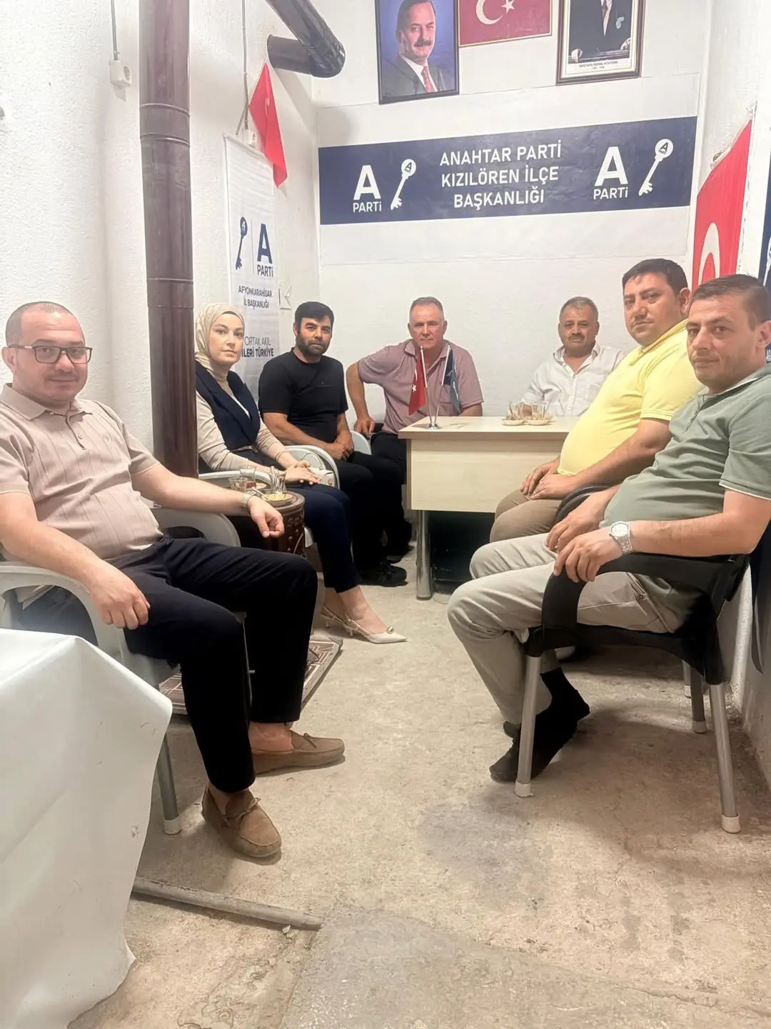 Anahtar Parti Afyonkarahisar İl Başkanlığı İlçe Değerlendirme Toplantısı Yaptı