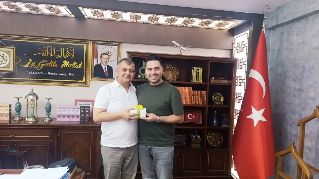 Belçika Gent Belediye Başkan Yardımcısı Burak Nallı'dan Emirdağ Belediye Başkanı Serkan Koyuncu'ya Ziyaret
