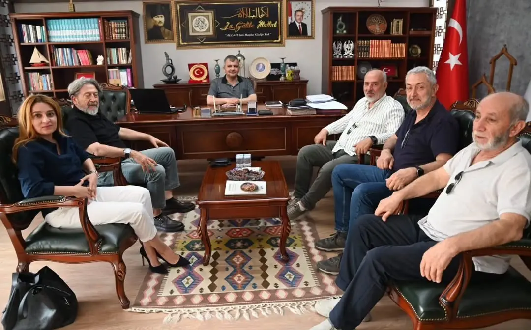 Emirdağ Belediye Başkanı Serkan Koyuncu, Akademisyen ve Oda Yöneticilerini Misafir Etti