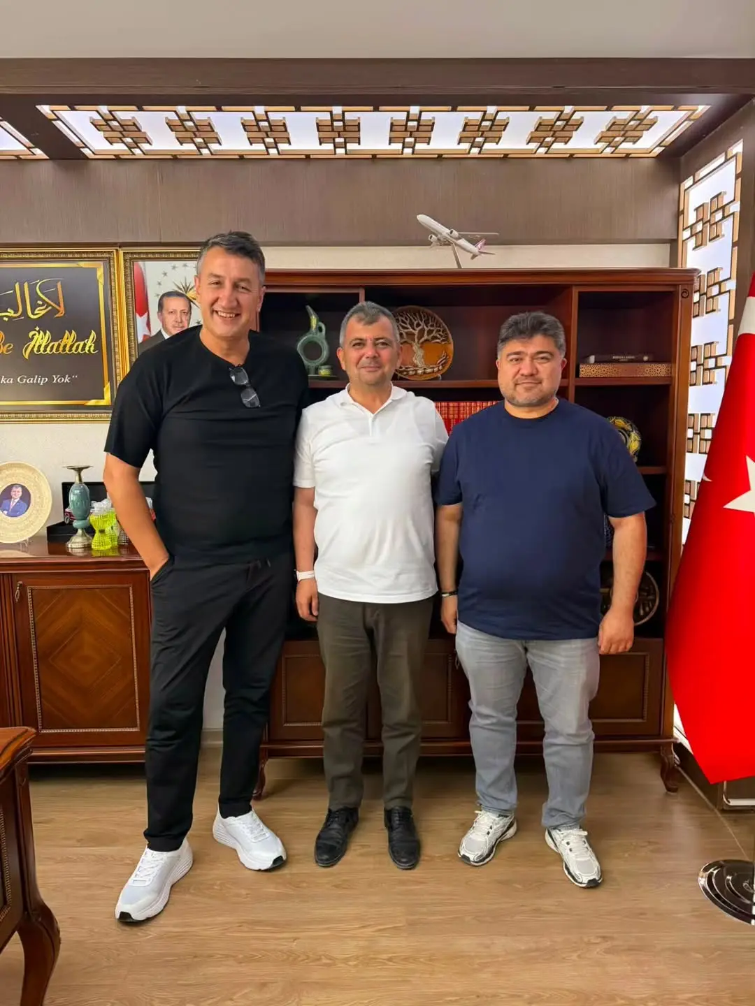Emirdağ Belediye Başkanı Serkan Koyuncu, Tahir Denizli ve Belediye Meclis Üyesi Fatih Koca'yı Ağırladı