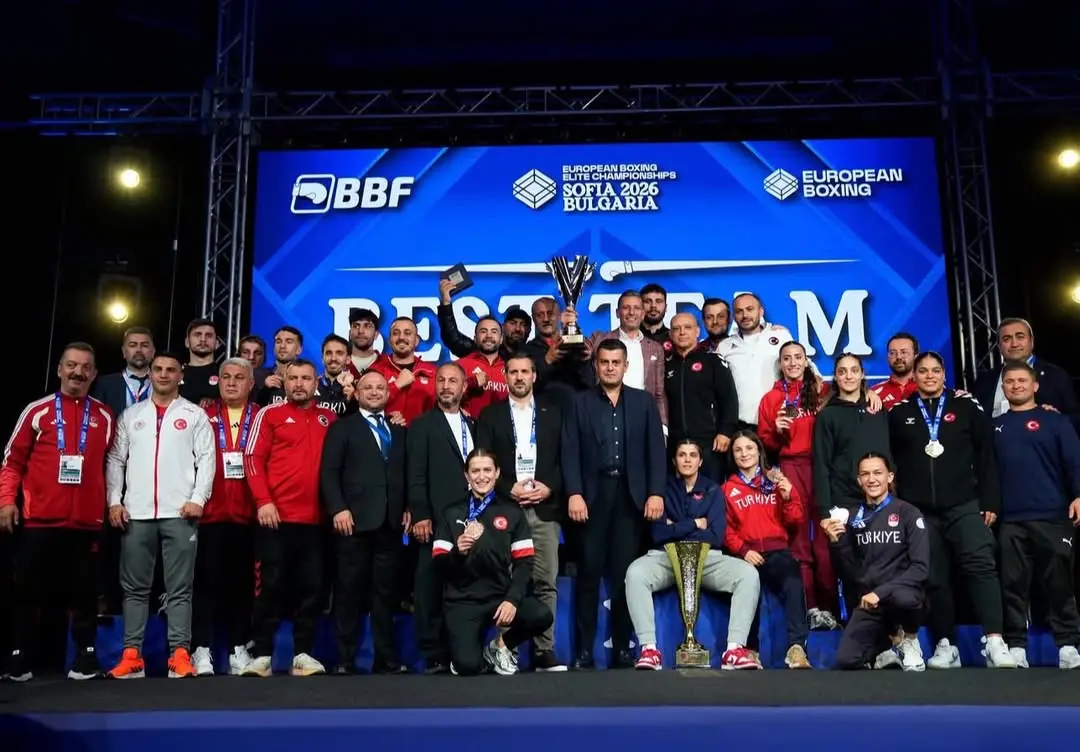 Fenerbahçe Spor Kulübü'nden Tarihi Zafer: 2026 Avrupa Boks Şampiyonası'nda 7 Madalya Kazandı!