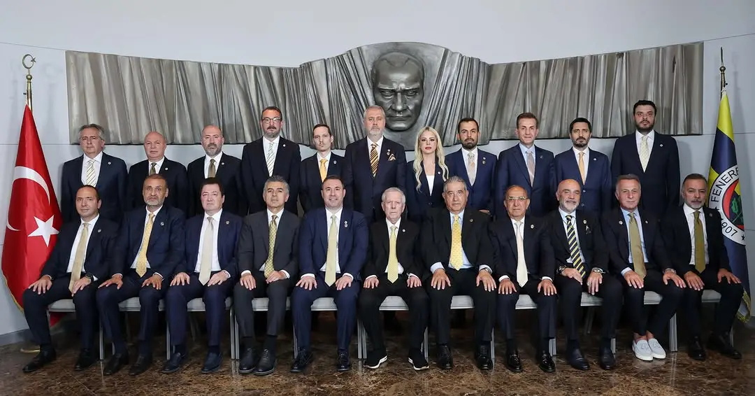 Fenerbahçe Yönetim Kurulu İlk Toplantısını Gerçekleştirdi