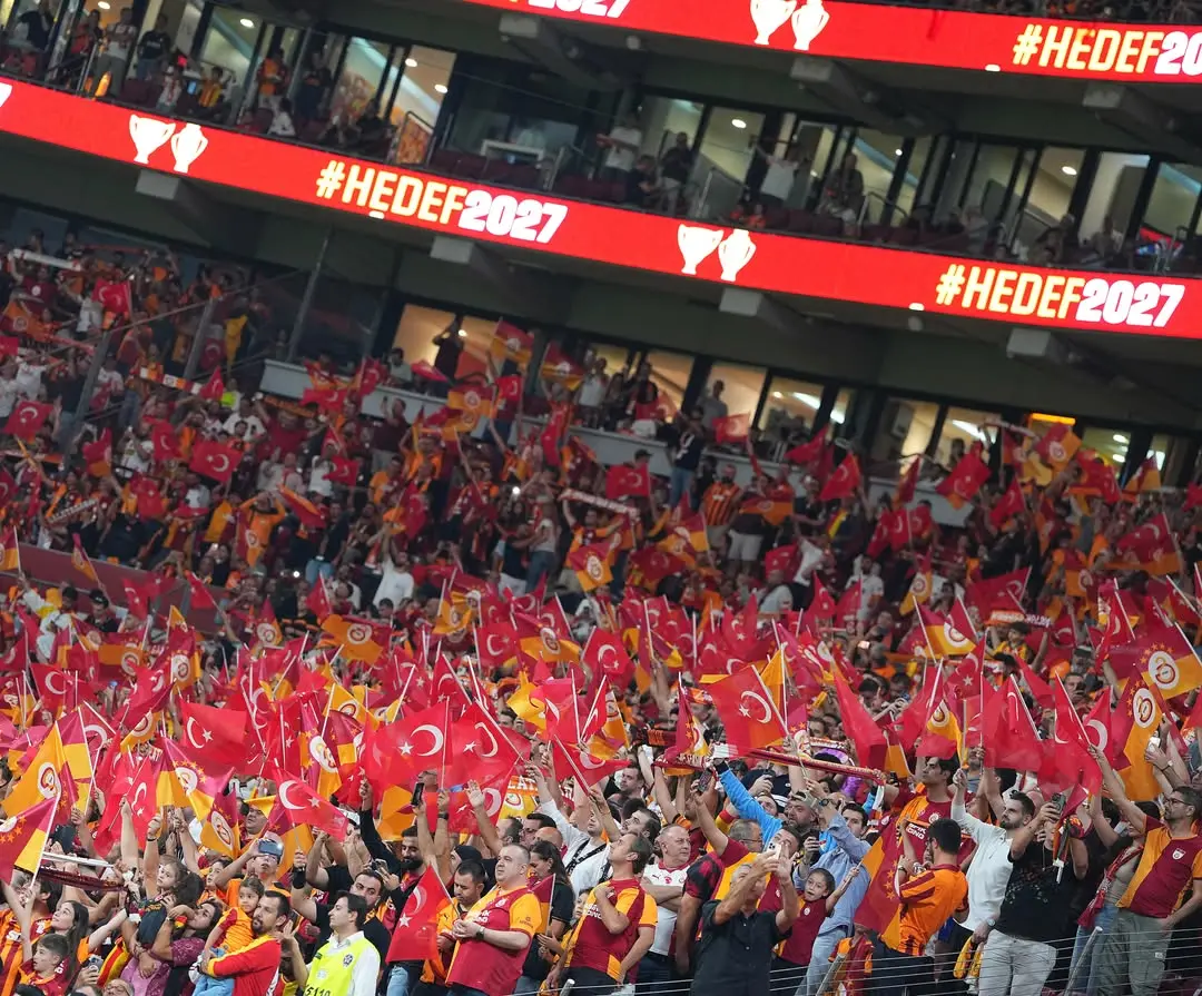 Galatasaray Ailesine Günaydın Mesajı