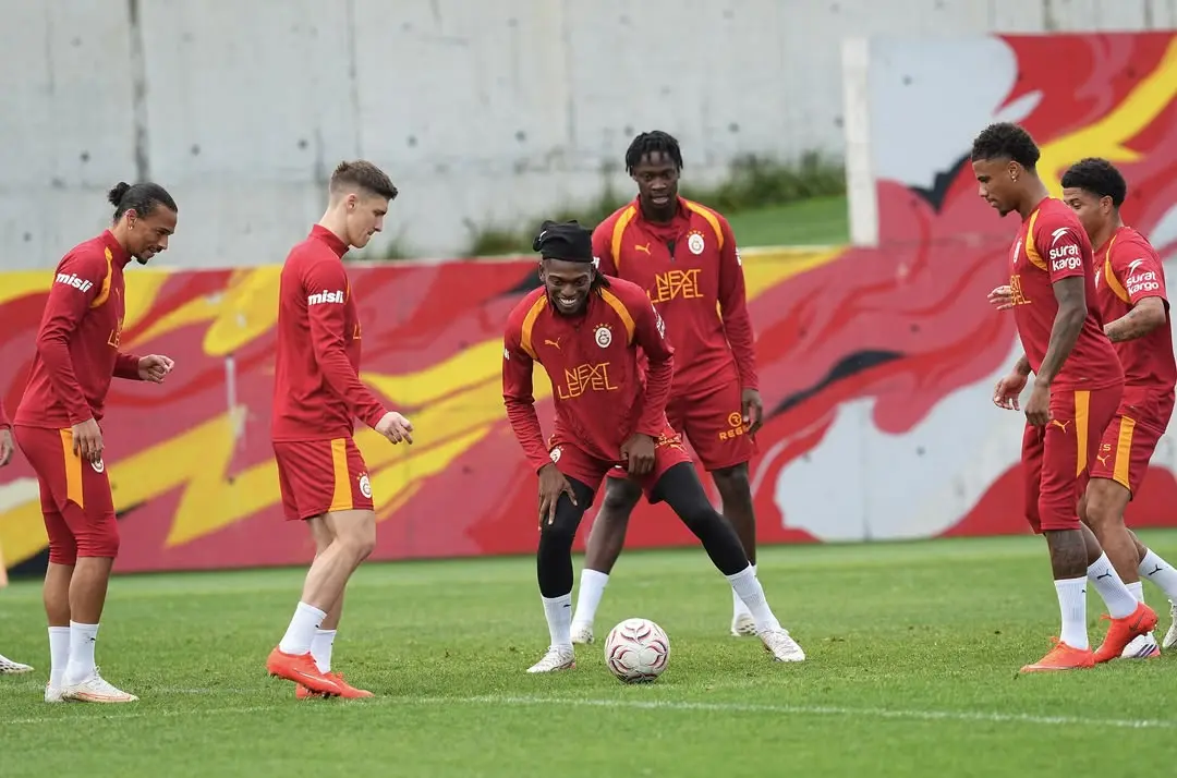 Galatasaray Ailesine Günaydın Mesajı