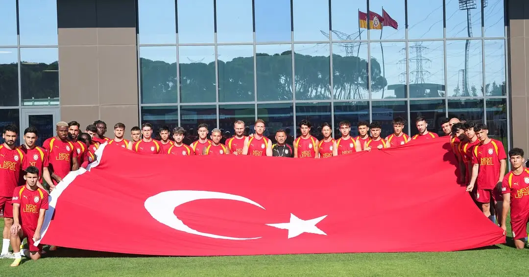 Galatasaray'dan 15TemmuzDemokrasiveMilliBirlikGünü Paylaşımı