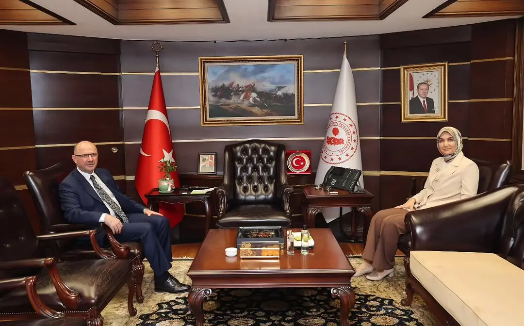 İçişleri Bakanlığı ve Osmaniye Valisi Mehmet Fatih Serdengeçti İş Birliği Toplantısı Gerçekleştirdi