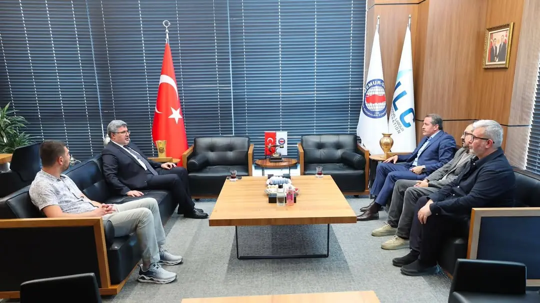 Memur-Sen Genel Başkanı Ali Yalçın'dan Babasına Veda