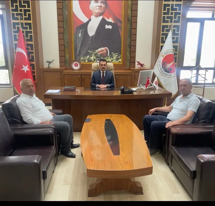 Mhp İlçe Başkanı ve Belediye Başkanı Kaymakam Bünyamin Miroğlu'nu Ziyaret Etti