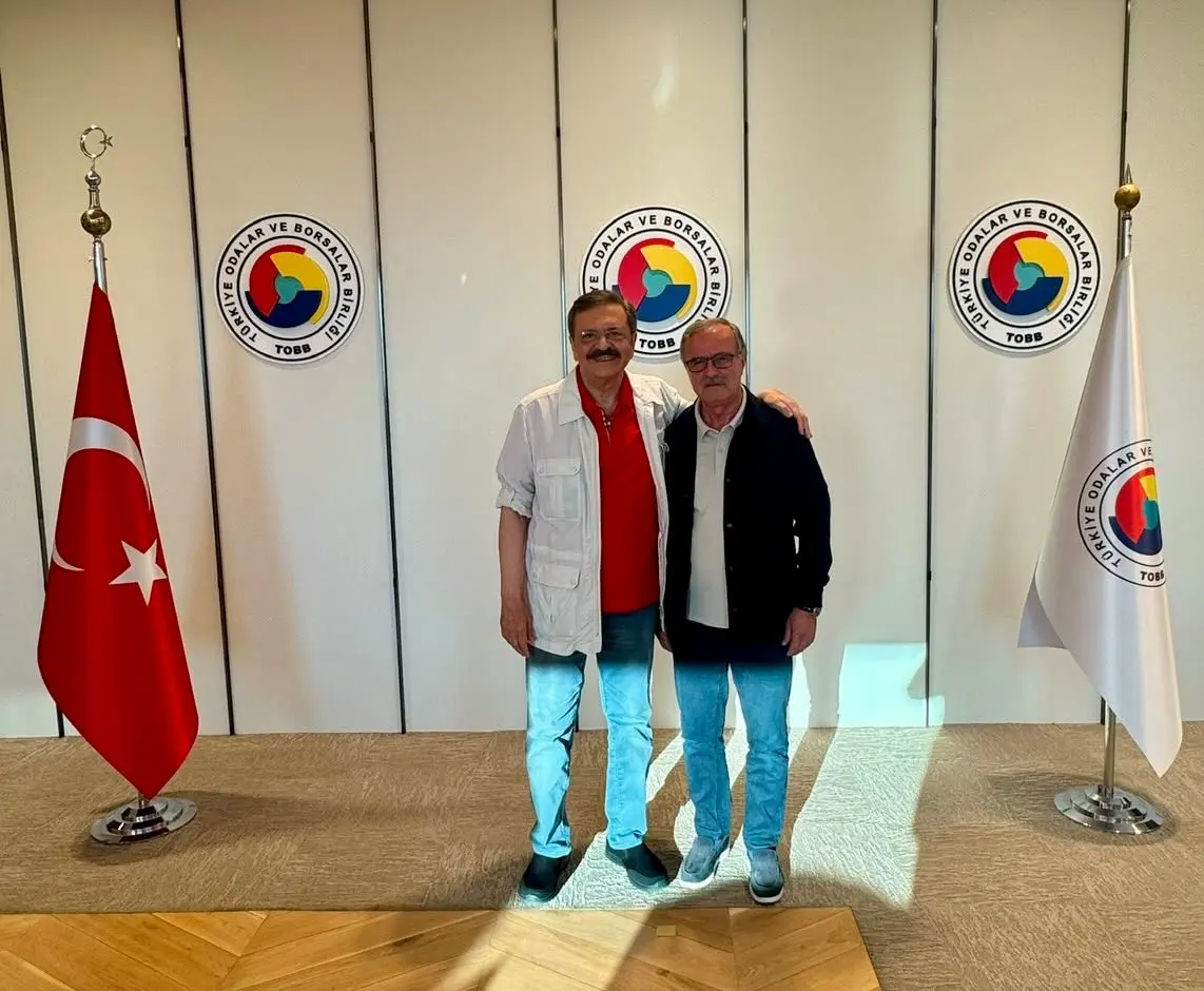 OSBÜK Başkanı, Konya Sanayi Odası Meclis Başkanı Memiş Kütükcü'yü Ziyaret Etti