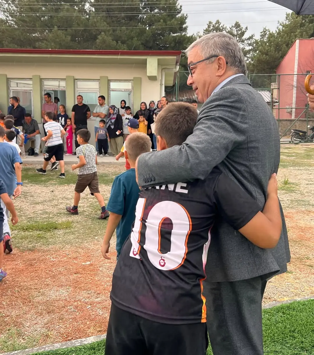 Şuhut Belediye Başkanı Muhuttin ÖZAŞKIN'dan Cumalar Mesajı