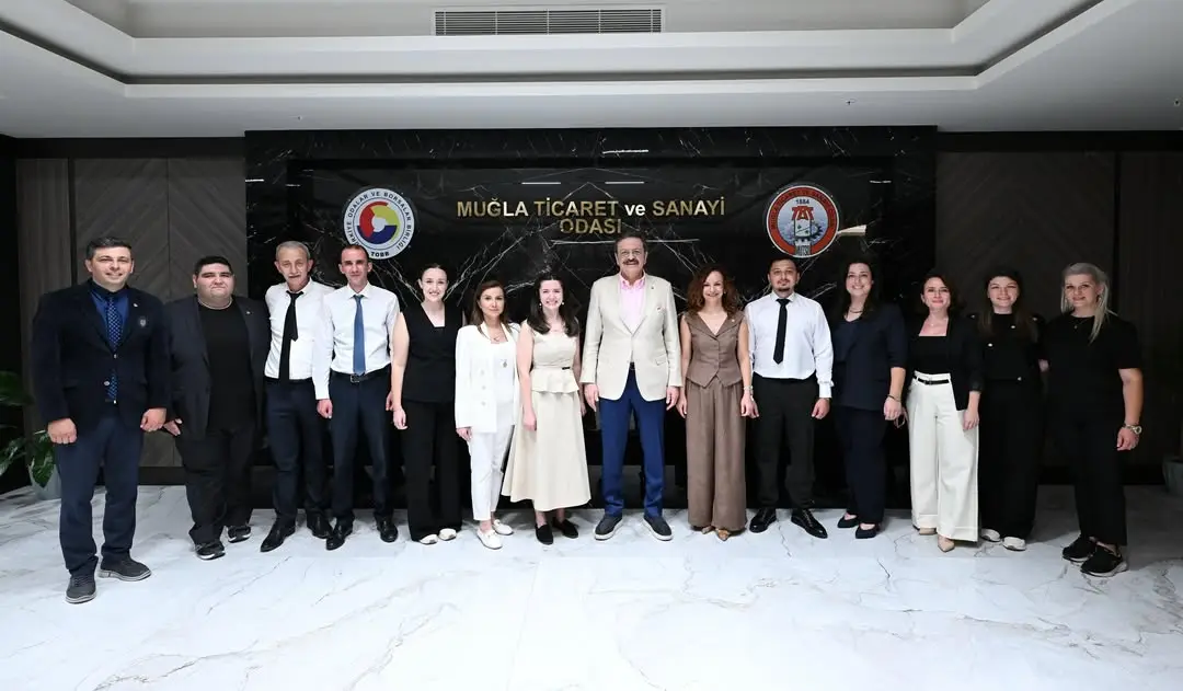 TOBB Başkanı Mustafa Rifat Hisarcıklıoğlu, Muğla Ticaret ve Sanayi Odası Çalışanlarını Tebrik Etti