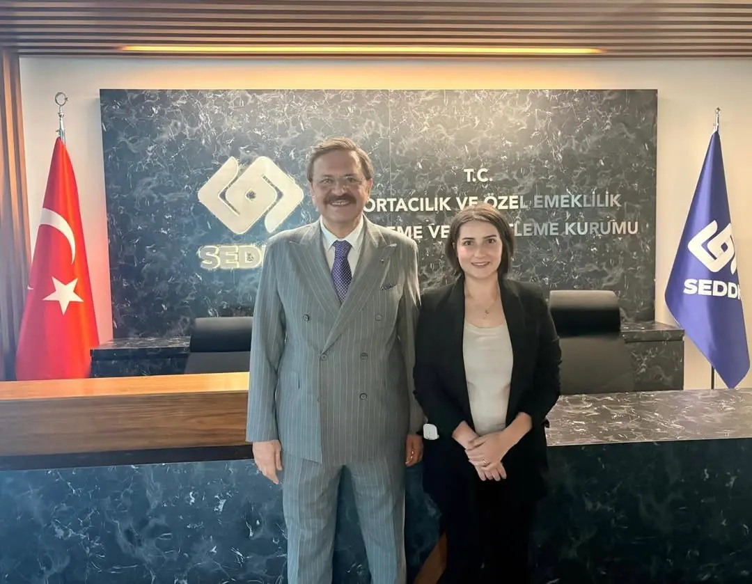 TOBB Başkanı Mustafa Rifat Hisarcıklıoğlu, TOBB Ekonomi ve Teknoloji Üniversitesi mezunlarıyla bir araya geldi