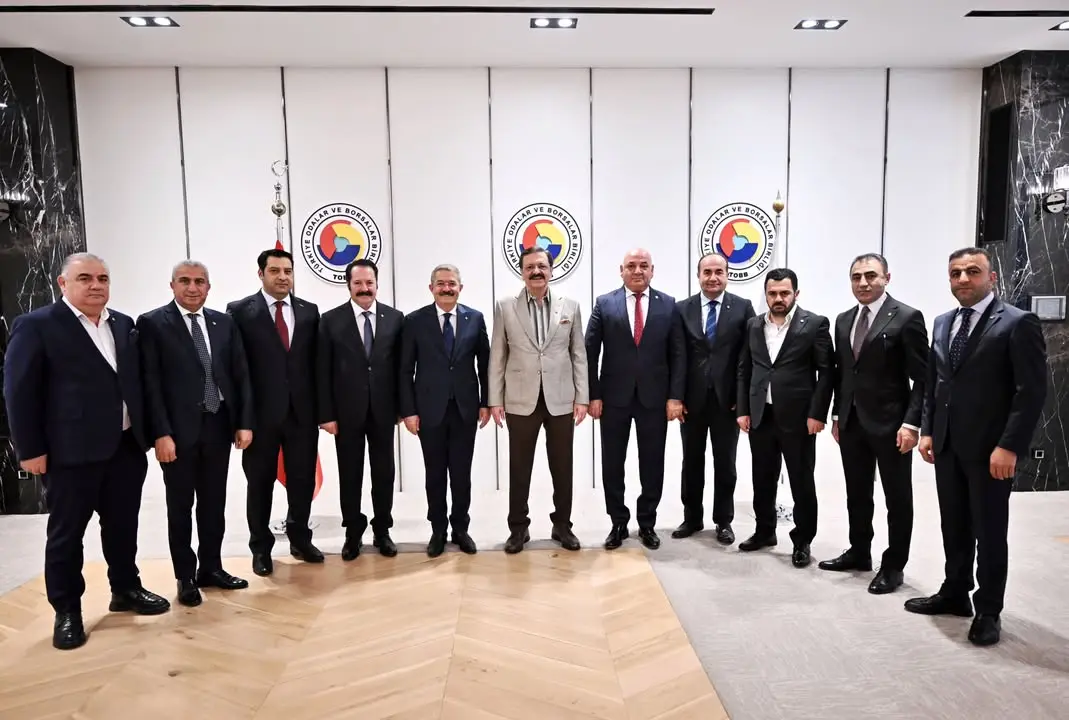 Van Ticaret ve Sanayi Odası Yönetim Kurulu Başkanı ve Meclis Başkanı TOBB Başkanı Mustafa Rifat Hisarcıklıoğlu'nu Ağırladı