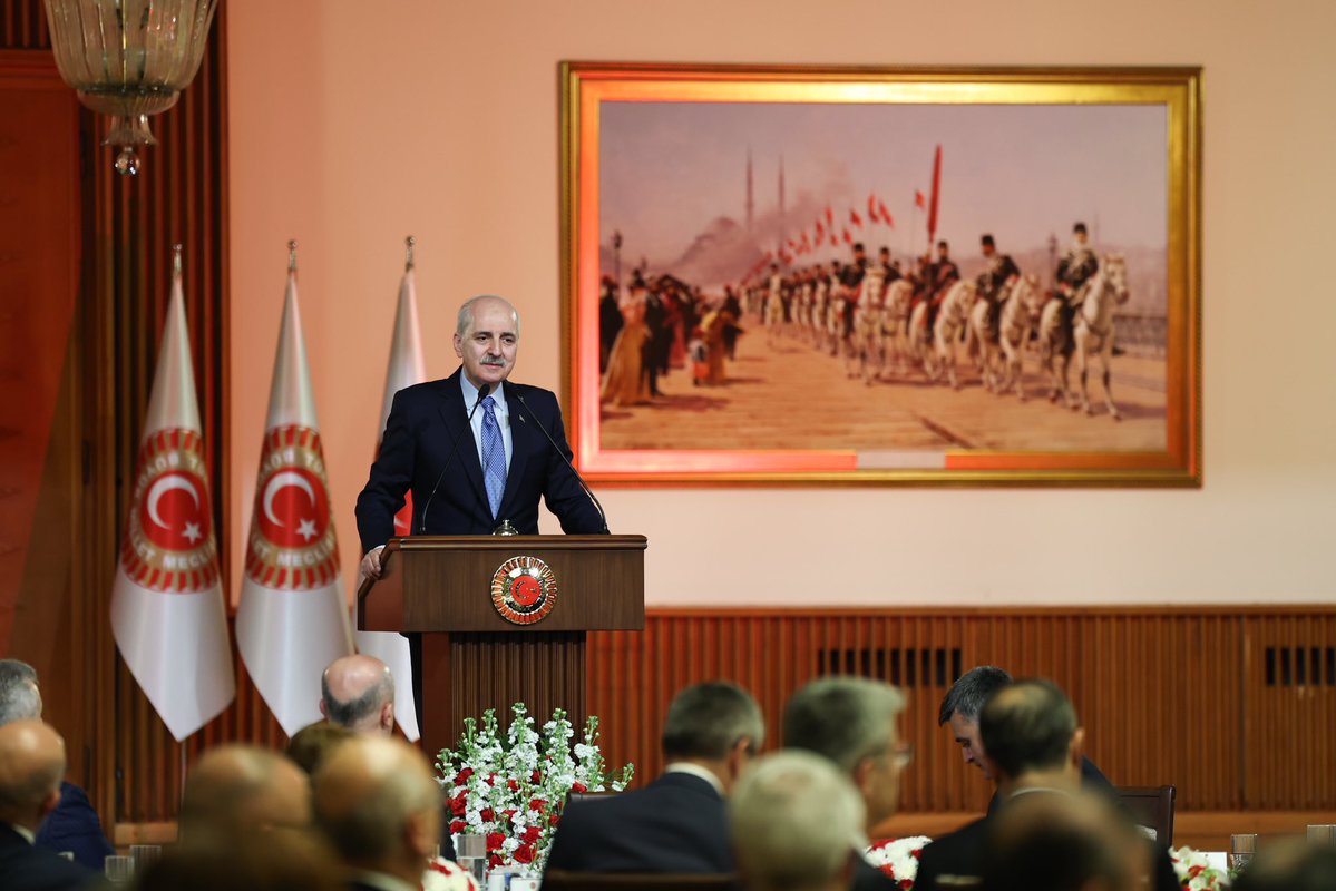 Türkiye Büyük Millet Meclisi Başkanı Numan Kurtulmuş, Rektörlerle İftar Programında Bir Araya Geldi